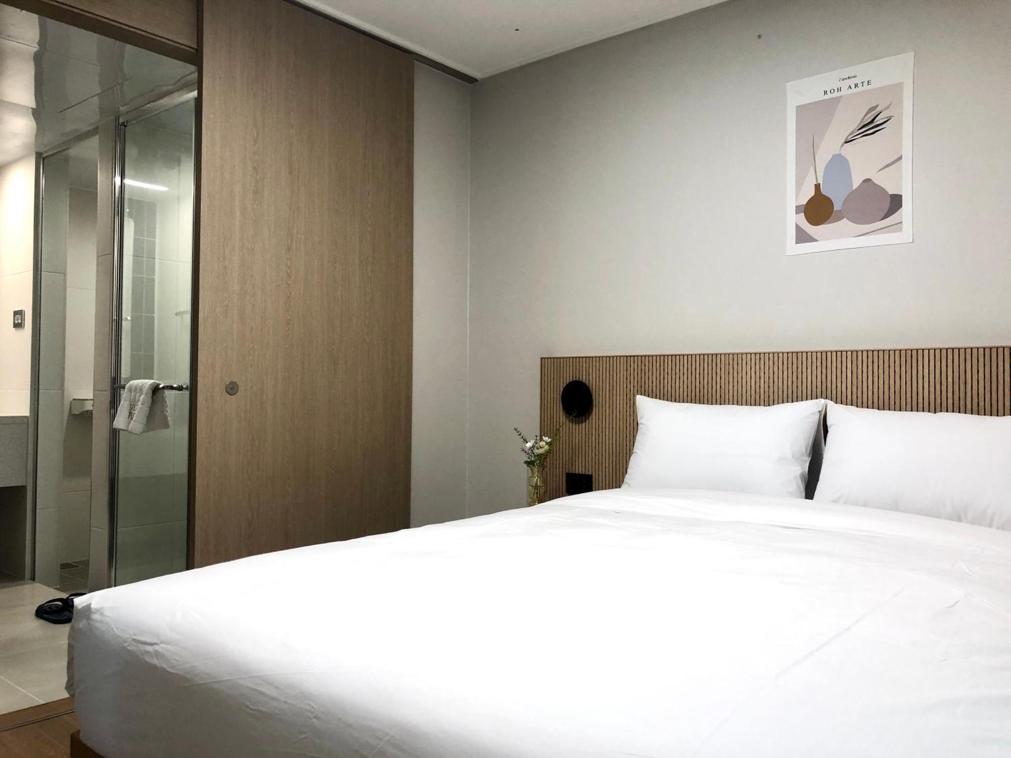 Golden Planet Incheon Hotel Exterior foto