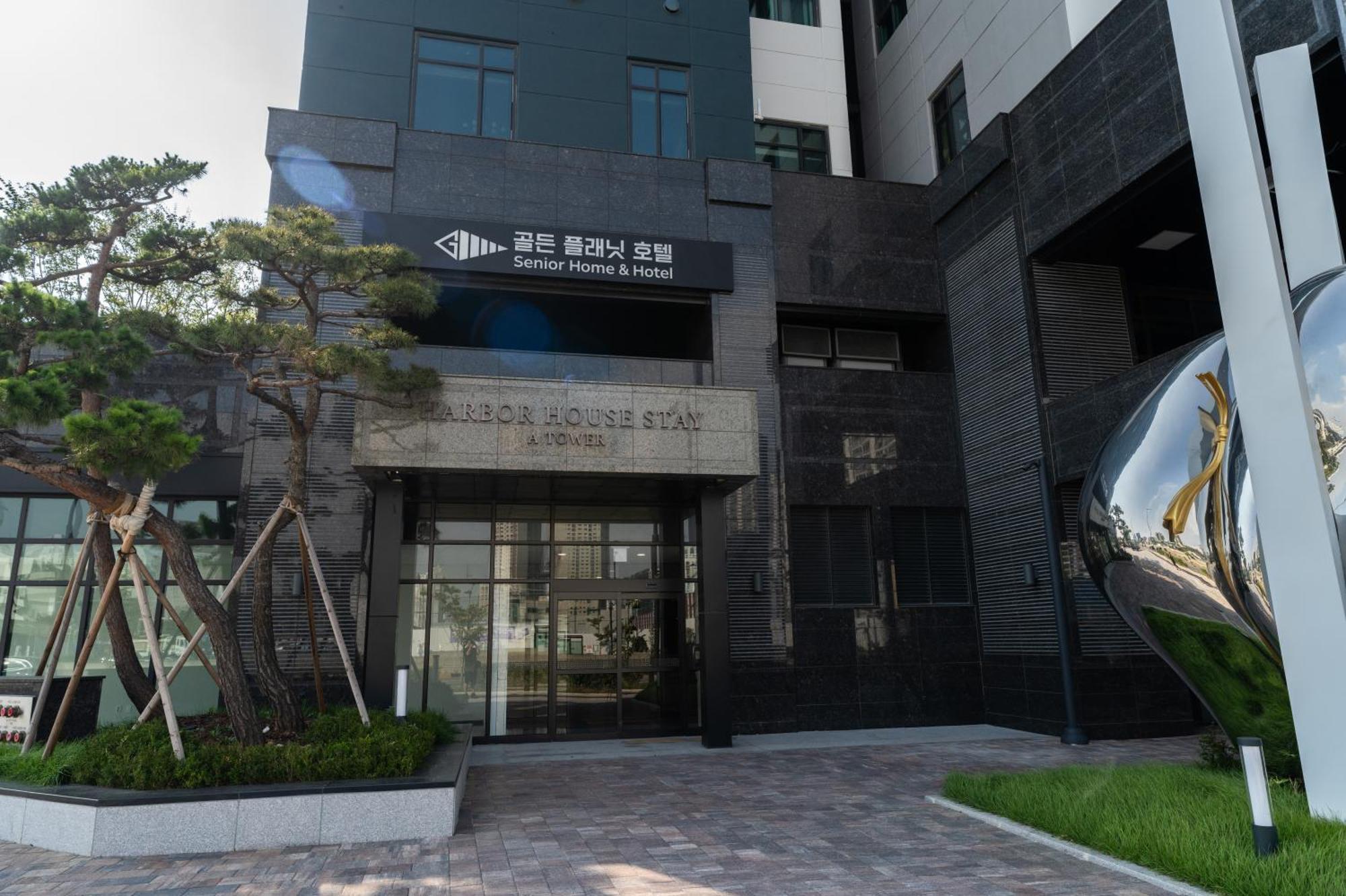 Golden Planet Incheon Hotel Exterior foto