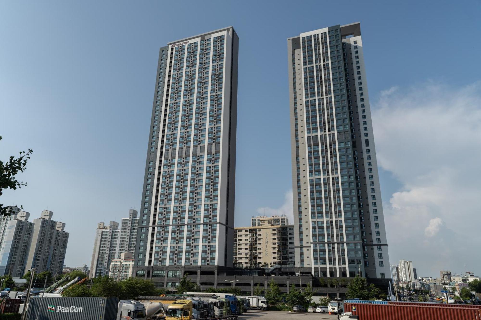 Golden Planet Incheon Hotel Exterior foto